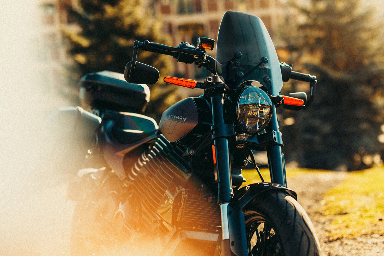 UK pricing is £17,390